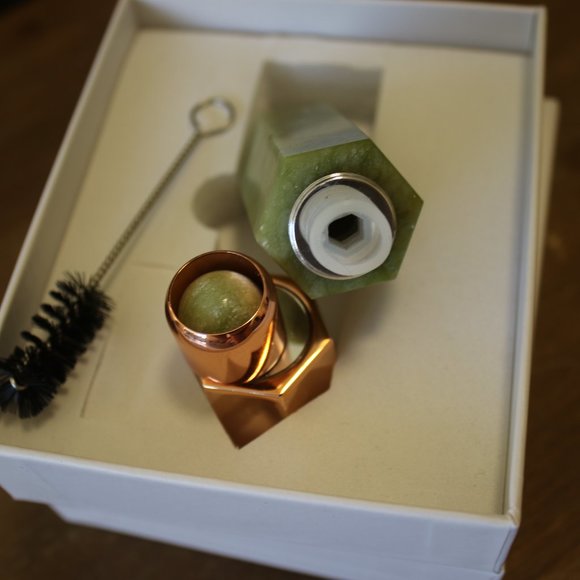 Natural Crystal Facial Roller - Picture 4 of 5